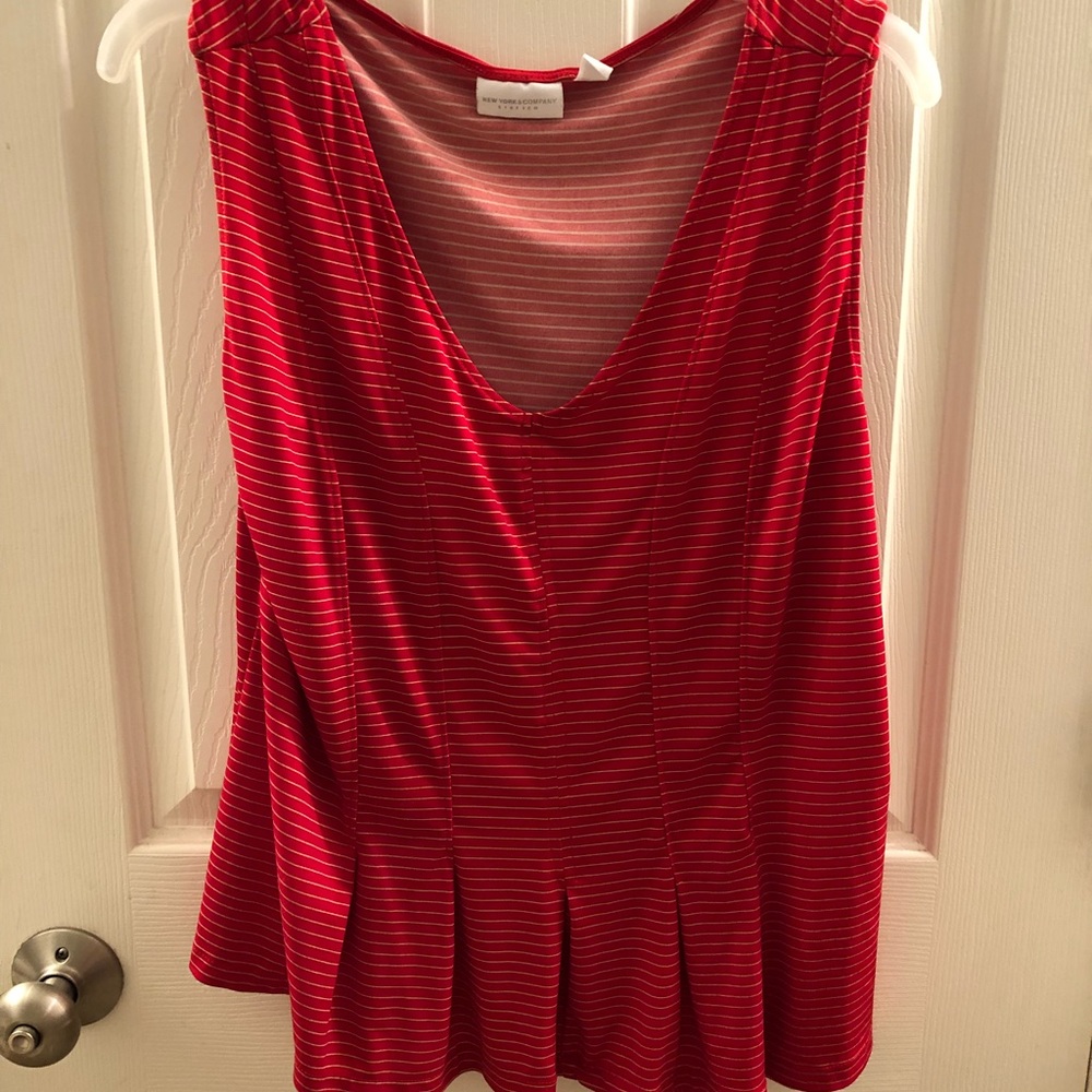 Stripped Tank Top XL New York and Company